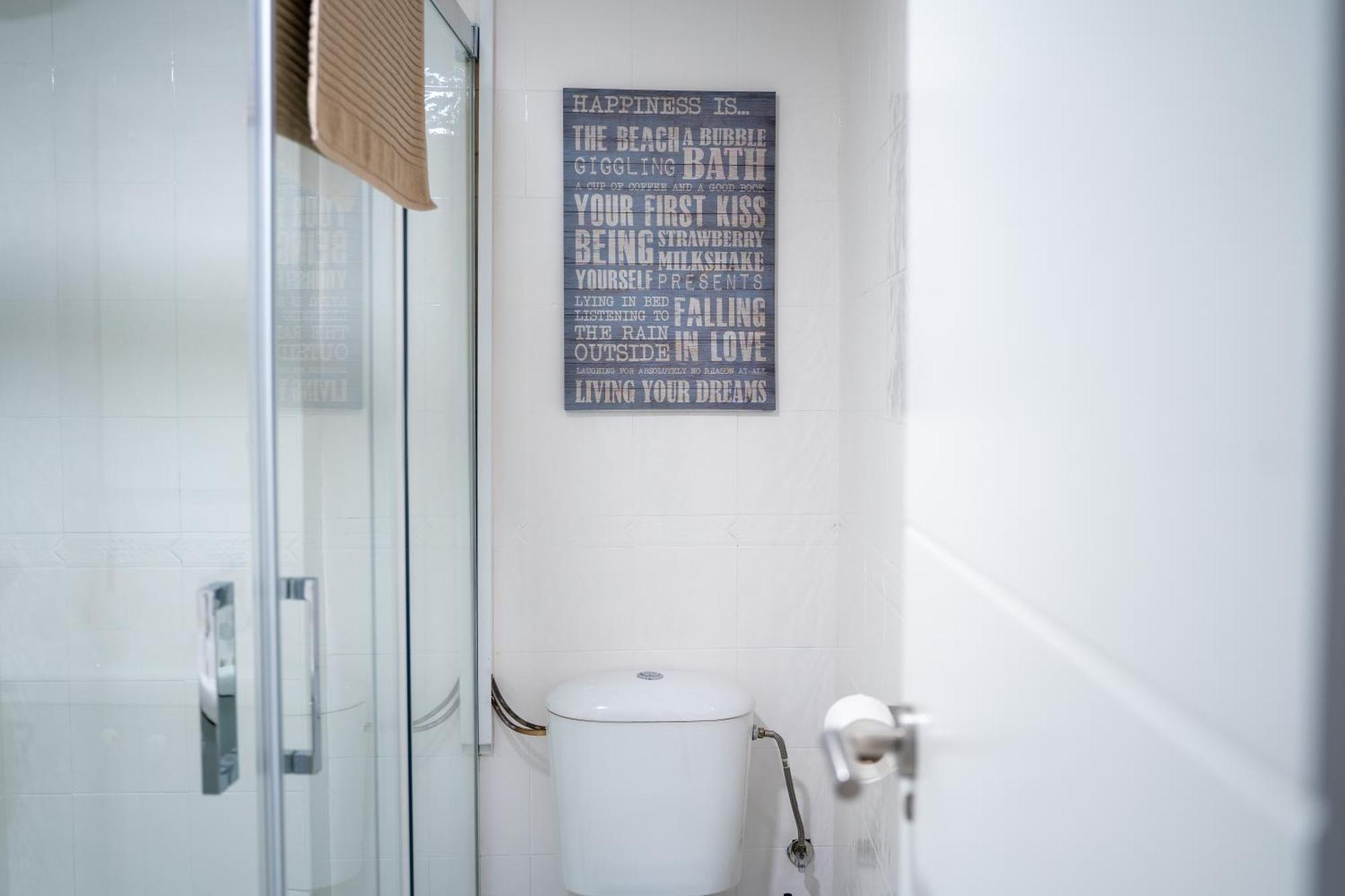 Apartamento En El Corazon De Granada - Cochera ภายนอก รูปภาพ
