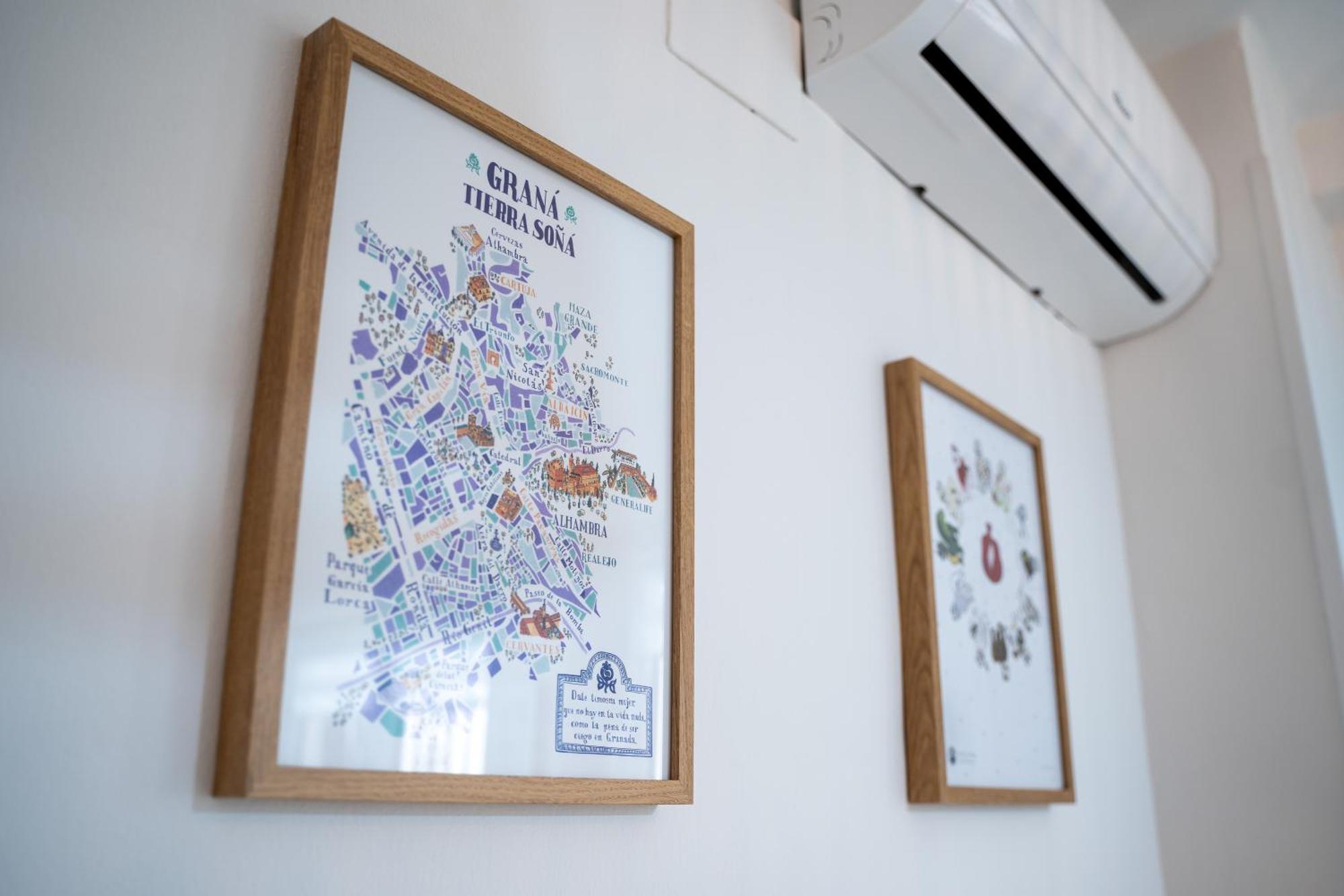 Apartamento En El Corazon De Granada - Cochera ภายนอก รูปภาพ